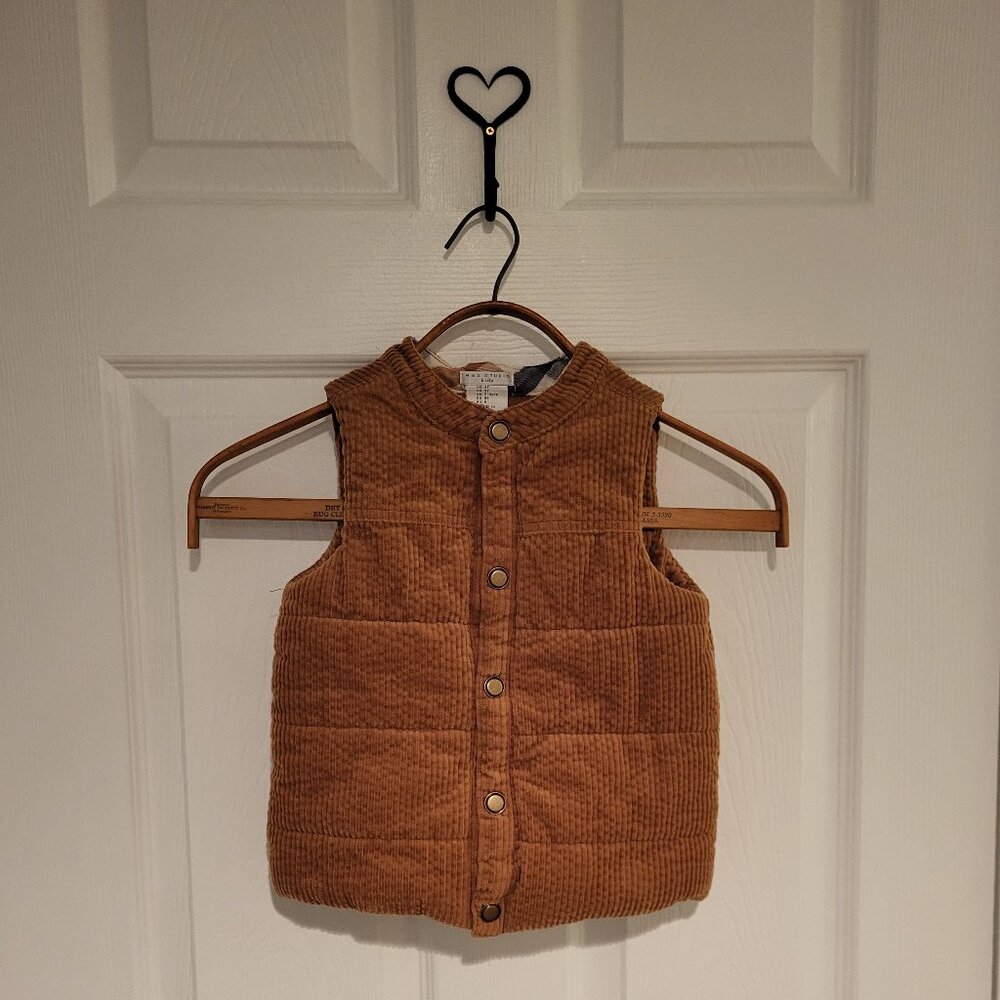 Max Studio Kids puffy vest, 3T